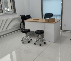 
                                大連市甘井子區(qū)泉水街道辦事處辦公家具