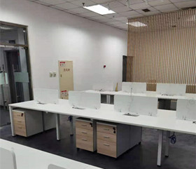 軟件園16號(hào)樓202D房間
軟件園16號(hào)樓202D房間